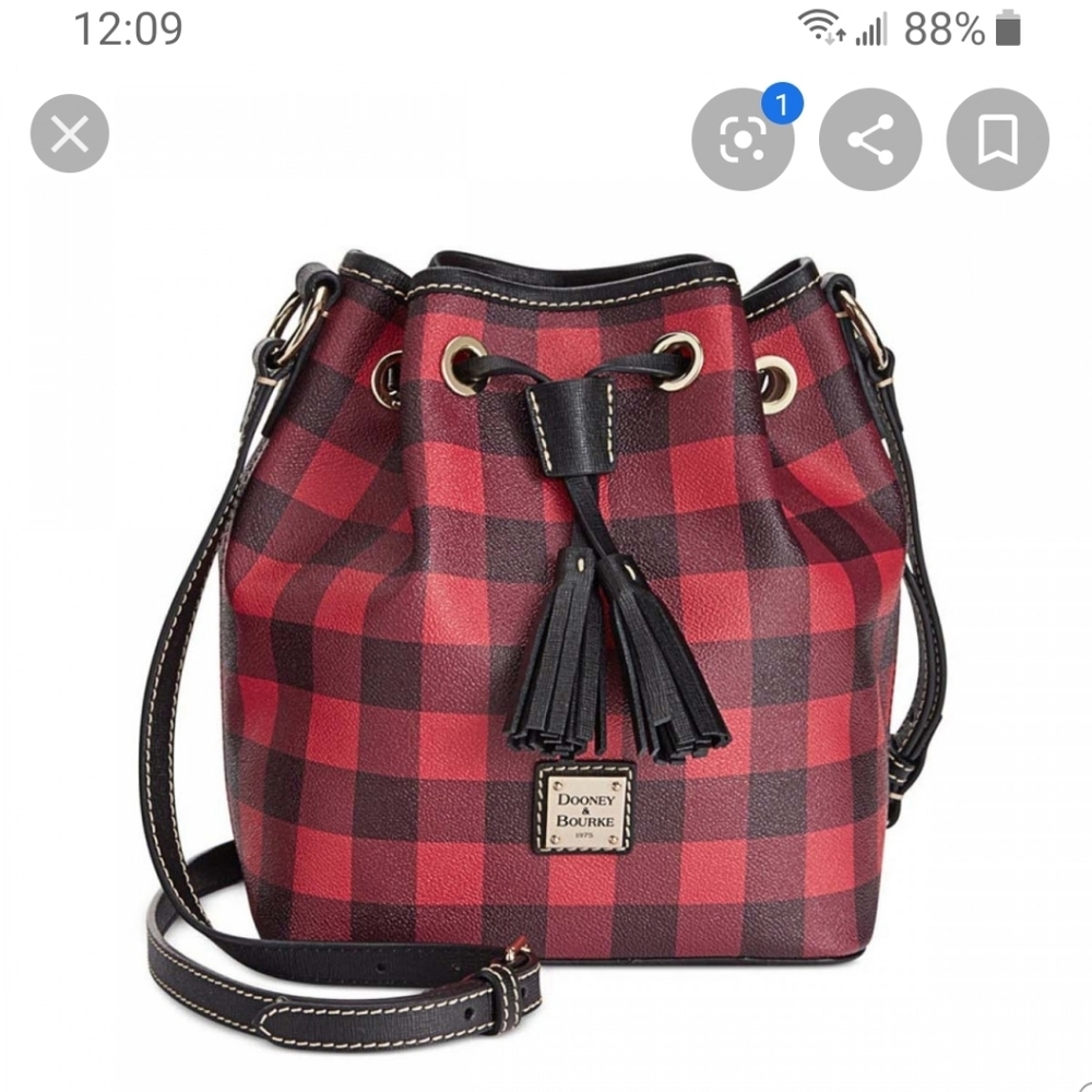 ISO Dooney & Bourke tucker kendall crossbody